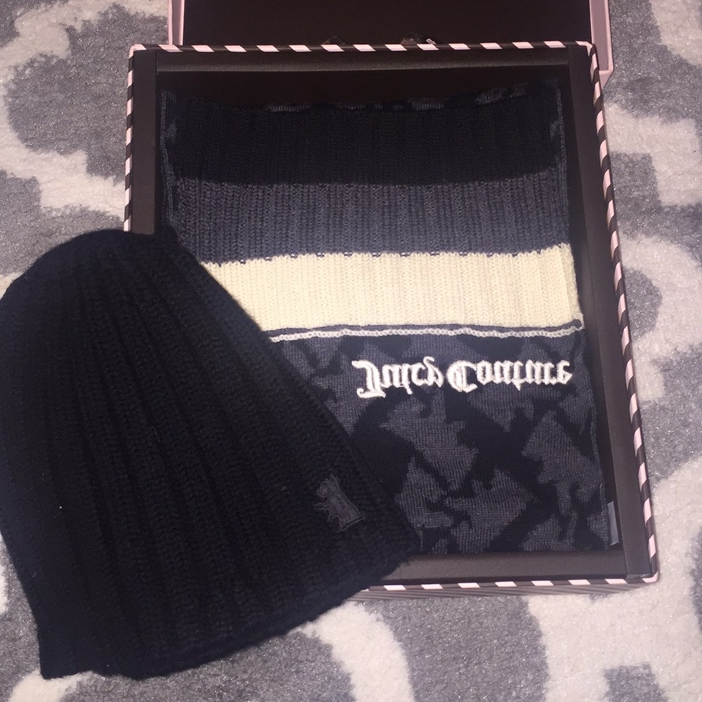 Juicy Couture 2 piece set